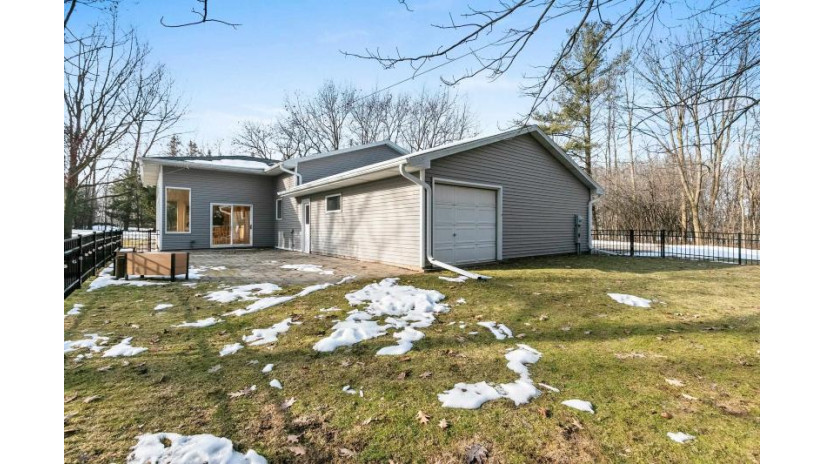 1946 Hawthorne Heights Drive Ledgeview, WI 54115 by Coldwell Banker Real Estate Group $650,000