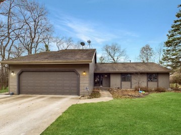 4656 State Road 44, Nekimi, WI 54904