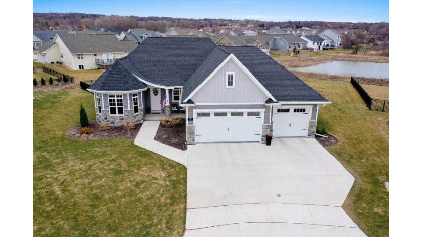 7767 Sunstone Court Ledgeview, WI 54115 by Resource One Realty, Llc - CELL: 920-621-9659 $615,000