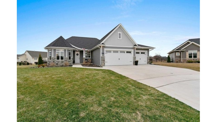 7767 Sunstone Court Ledgeview, WI 54115 by Resource One Realty, Llc - CELL: 920-621-9659 $615,000