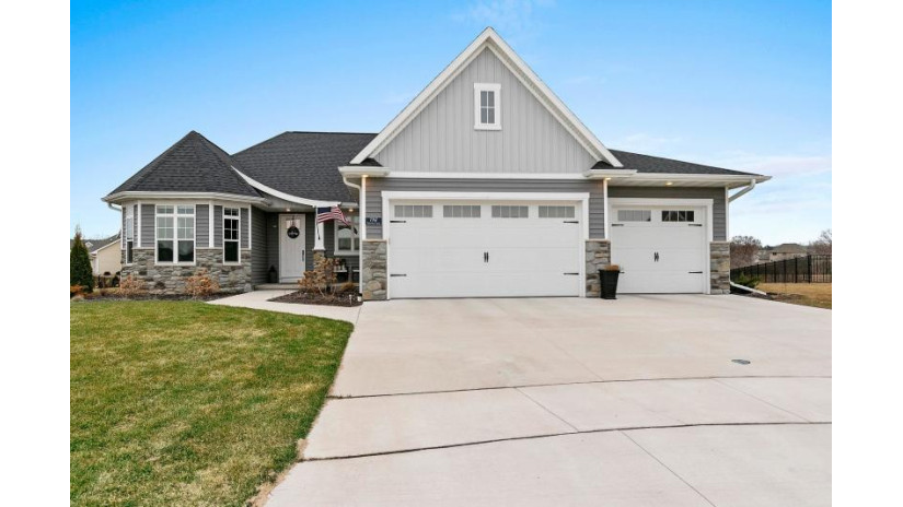 7767 Sunstone Court Ledgeview, WI 54115 by Resource One Realty, Llc - CELL: 920-621-9659 $615,000