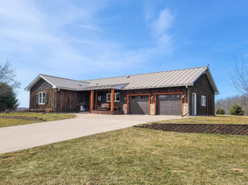 E7272 Nicolai Road, Little Wolf, WI 54949-8755