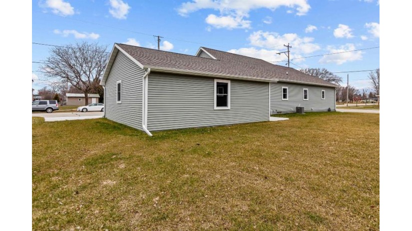 633 W Cedar Street Hilbert, WI 54129 by Century 21 Ace Realty - Office: 920-739-2121 $329,000