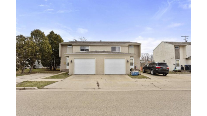 1232 Doctors Drive Neenah, WI 54965 by Expert Real Estate Partners, Llc - PREF: 920-460-0869 $329,900