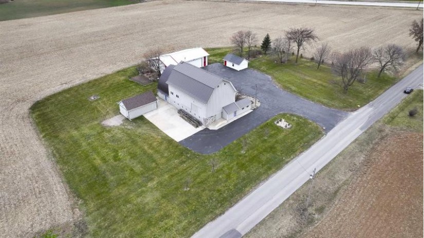 2389 N Clay Road Nekimi, WI 54904 by Century 21 Affiliated - CELL: 920-428-0066 $534,900