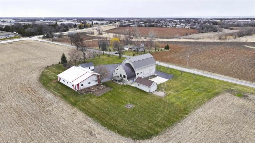 2389 N Clay Road Nekimi, WI 54904 by Century 21 Affiliated - CELL: 920-428-0066 $534,900