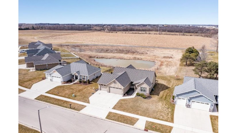 4572 Stillmeadow Circle Ledgeview, WI 54115 by Ben Bartolazzi Real Estate, Inc - Office: 920-770-4015 $459,900