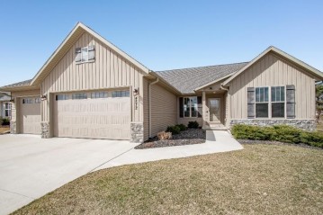 4572 Stillmeadow Circle, Ledgeview, WI 54115