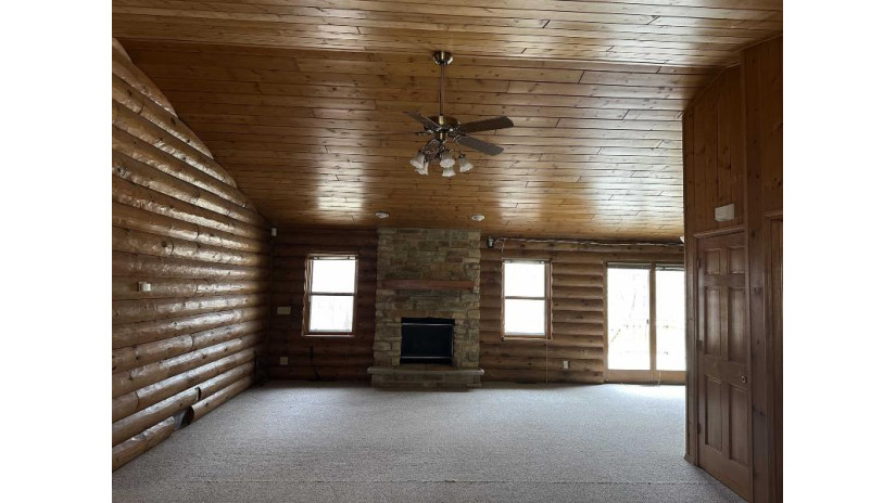 7706 Timberline Road Morgan, WI 54154 by Mark D Olejniczak Realty, Inc. - Office: 920-432-1007 $339,900