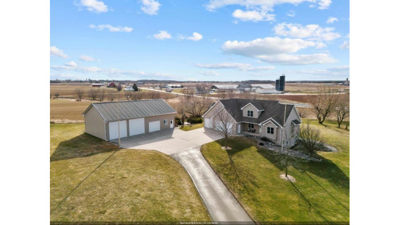 6893 Ridge Royale Drive Wrightstown, WI 54126 by Century 21 Affiliated - PREF: 920-809-9480 $624,900