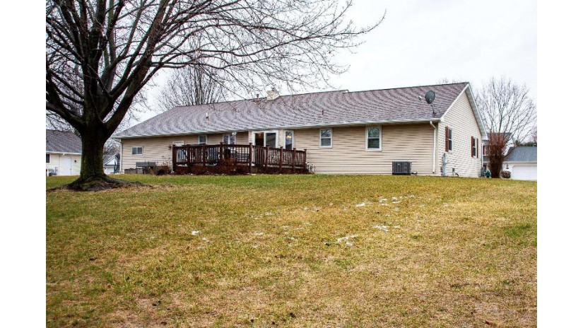 1188 Pawn Drive Howard, WI 54313 by Shiny Key Realty, LLC $354,900