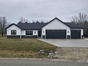 4342 Lakeland Drive, Omro, WI 54904-7142