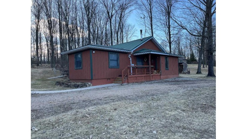 10257 Cedar Valley Lane Breed, WI 54174 by Signature Realty, Inc. $230,000