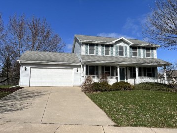 397 Sunnybrook Drive, Oshkosh, WI 54904-7880