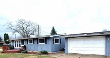 969 Harding Street, Menasha, WI 54952