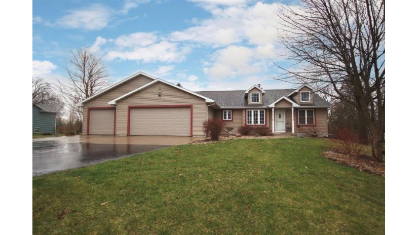 1739 Crown Drive Utica, WI 54904 by Adashun Jones, Inc. - OFF-D: 920-235-0095 $484,900