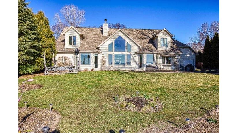 510 Plummers Harbor Road Neenah, WI 54956 by Coldwell Banker Real Estate Group $990,000