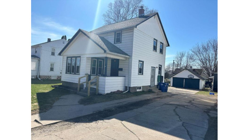 254 Bennett Street Clintonville, WI 54929 by O'Connor Realty Group $130,000