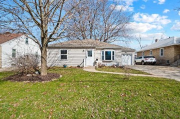 1613 Deckner Avenue, Green Bay, WI 54302-2619