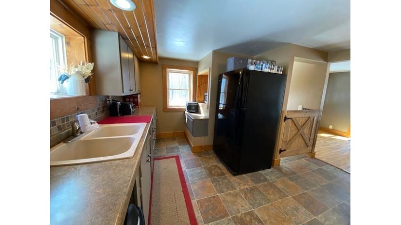 4851 White Street Vesper, WI 54489 by Micoley.com Llc - kimm@micoley.com $249,900