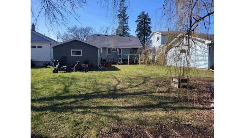 1114 Wisconsin Avenue North Fond Du Lac, WI 54937 by Preferred Properties Of Fdl, Inc. $119,900