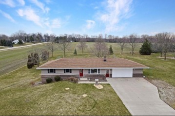 N3058 French Road, Freedom, WI 54913-8929