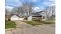 102 S 2nd Avenue Winneconne, WI 54986 by Expert Real Estate Partners, Llc - OFF-D: 920-858-1483 $225,000