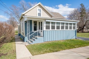 1518 Fox Street, Oshkosh, WI 54902-2651