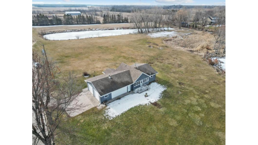 7174 Labelle Shore Road Winneconne, WI 54986 by Berkshire Hathaway Hs Water City Realty $599,900