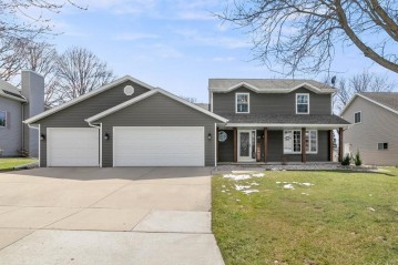 1435 Mohican Court, Ashwaubenon, WI 54313