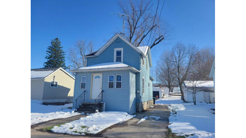 510 W Bowen Street Brandon, WI 53919 by Preferred Properties Of Fdl, Inc. $104,900