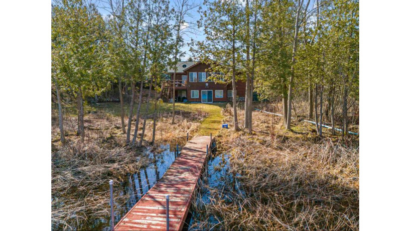 W3000 White Clay Lake Drive Washington, WI 54111 by Beckman Properties $485,000