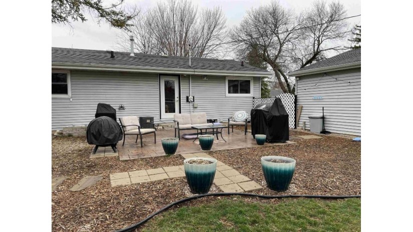 200 S Buchanan Street Appleton, WI 54915 by Coldwell Banker Real Estate Group $259,800
