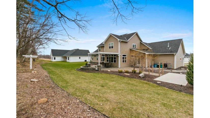 614 Sunset Ridge Howard, WI 54313 by Resource One Realty, Llc - CELL: 920-621-9659 $824,900