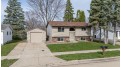 2263 Henry Street Neenah, WI 54956 by Expert Real Estate Partners, Llc - OFF-D: 920-422-1234 $245,000