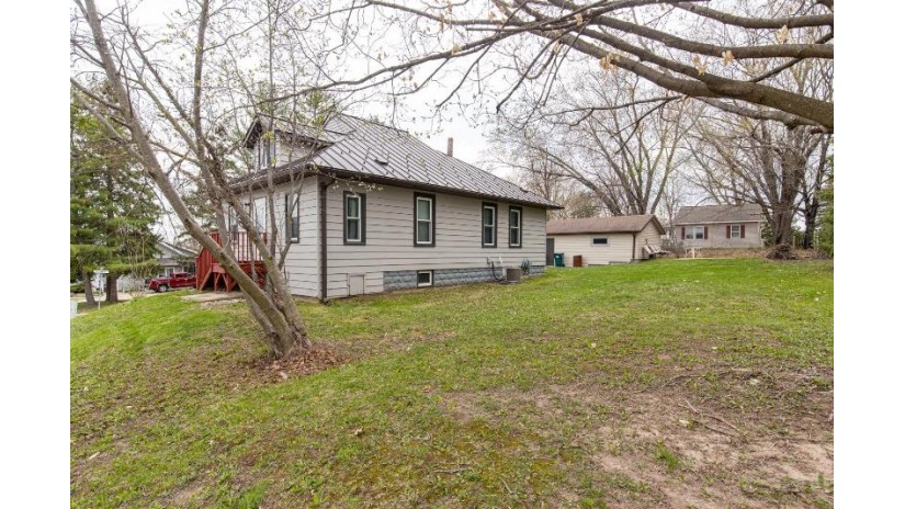 N953 County Rd T Dale, WI 54944 by Century 21 Affiliated - PREF: 920-470-9692 $229,900