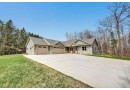 4925 Pine Lane, Suamico, WI 54313 by Shorewest Realtors $650,000