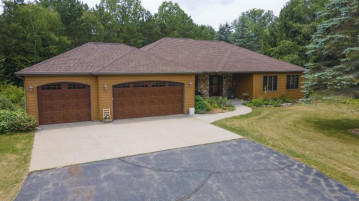 W6250 Sunset Court, Marion, WI 54960