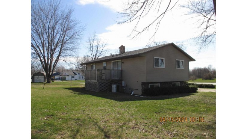 2776 Continental Drive Bellevue, WI 54311 by Coldwell Banker Real Estate Group $229,900