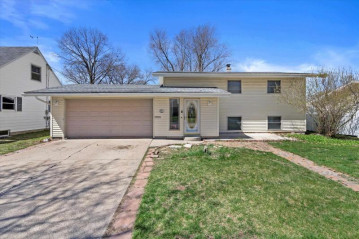 631 S Schaefer Street, Appleton, WI 54915