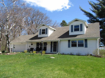 N5353 Ledgetop Drive, Empire, WI 54937