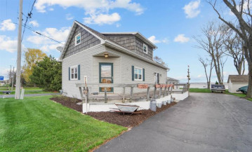 N8155 Lakeshore Drive, Friendship, WI 54937