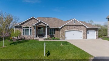 4220 Stonegate Drive, Algoma, WI 54901