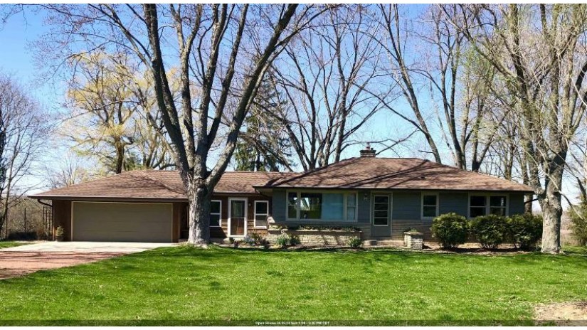 W159N6957 Dolores Lane Menomonee Falls, WI 53051 by Action Real Estate, LLC $380,000