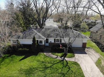 958 Grove Street, Neenah, WI 54956