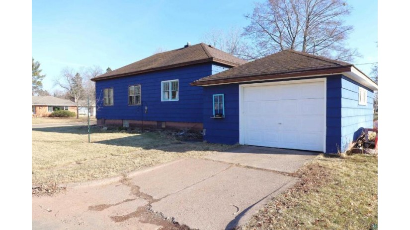 1301 6th Ave W Ashland, WI 54806 by Anthony Jennings & Crew Real Estate Llc $129,900