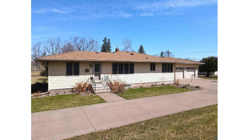 6414 John Ave Superior, WI 54880 by Re/Max Results $357,000