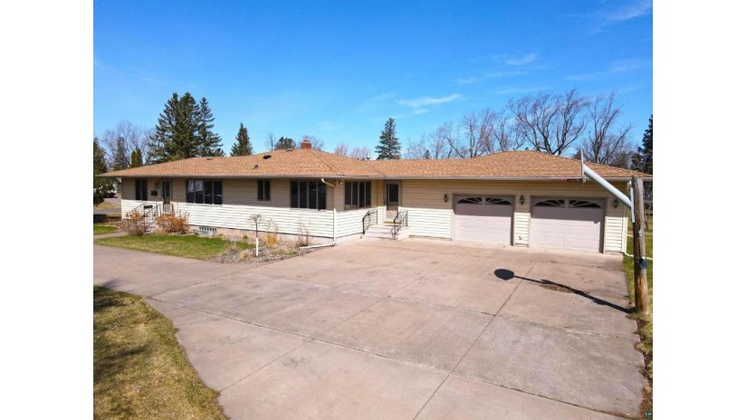 6414 John Ave Superior, WI 54880 by Re/Max Results $357,000