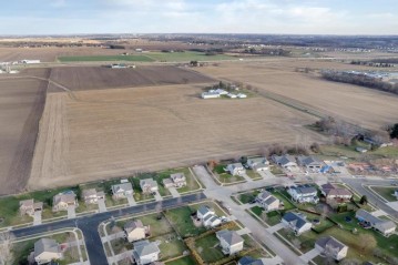 37.66 ACRES Gray Rd & Low Countries Road, Windsor, WI 53532