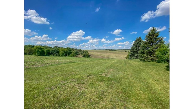 100 +/- ACRES County Road Dr Monroe, WI 53566 by First Weber Inc $5,000,000